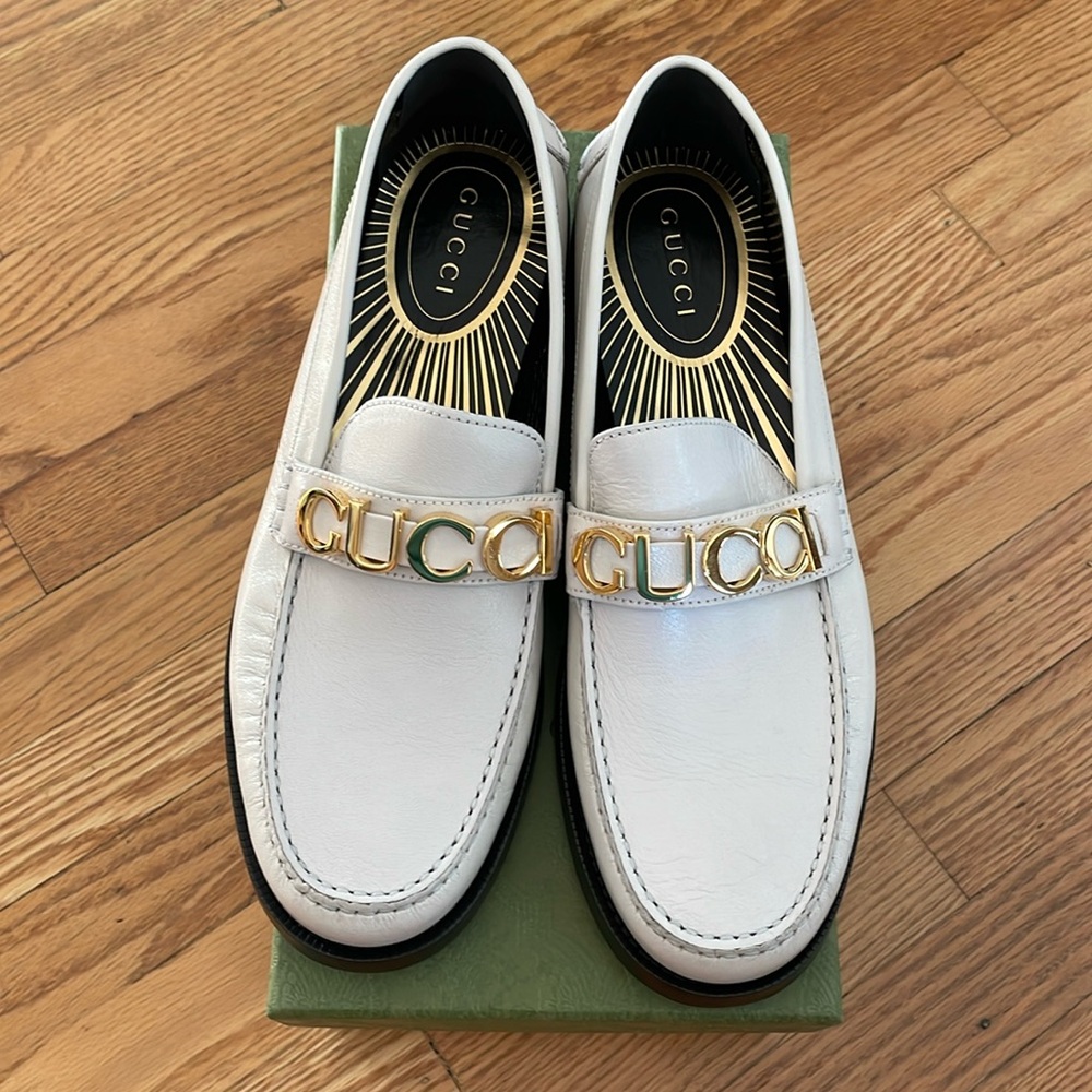 Gucci Cara Loafers White 41 New